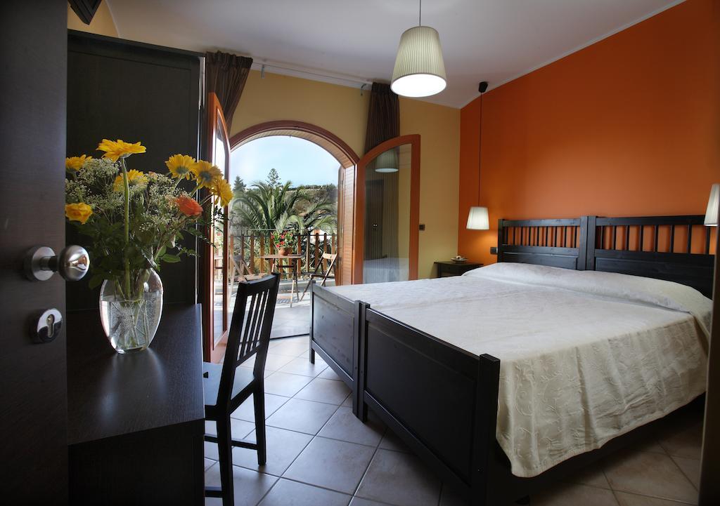 B&B Villa Rodriguez Milazzo Habitación foto